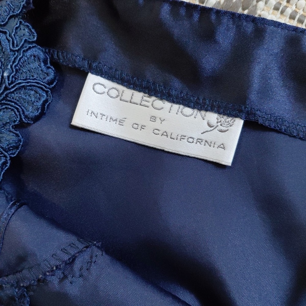 Intime Of California Vintage Blue Satin Applique Gown Nightgown Size S Lingerie‎ - Picture 2 of 9